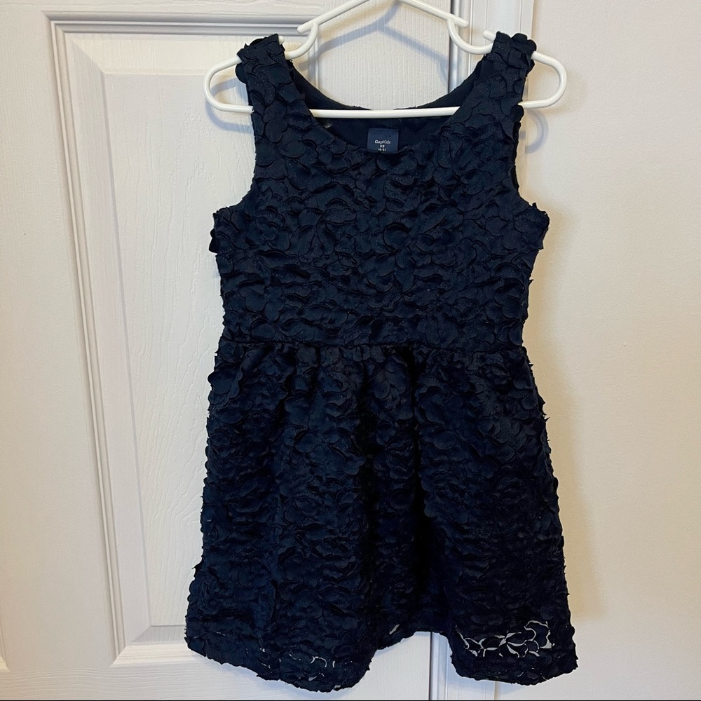 🔥3/$30- Gap Kids Dark Navy dress w layered details - size 4 / 5